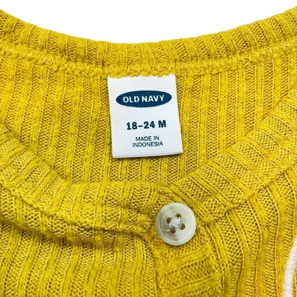 Old Navy Graphic Smiley Face Long Sleeve Tee - Picture 3 of 6